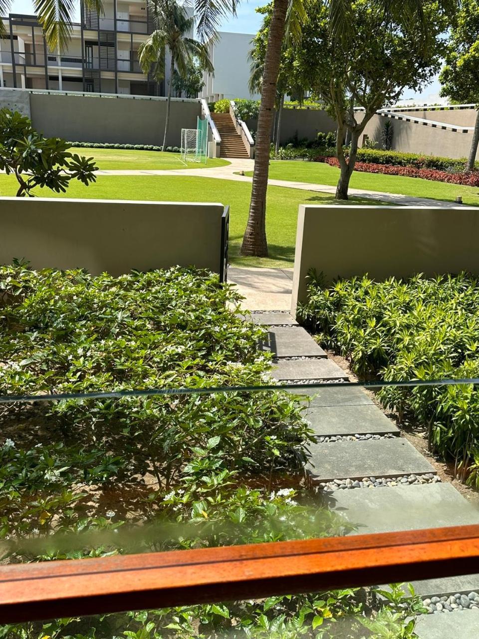 Villa Ocean View And Apartment Da Nang "Free Pick Up" Buitenkant foto